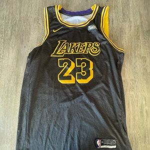 Lakers jersey